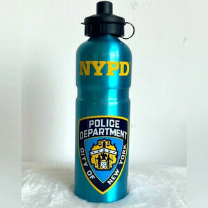 NYPD Officially licensed 24oz water bottle stainless steel blue. New